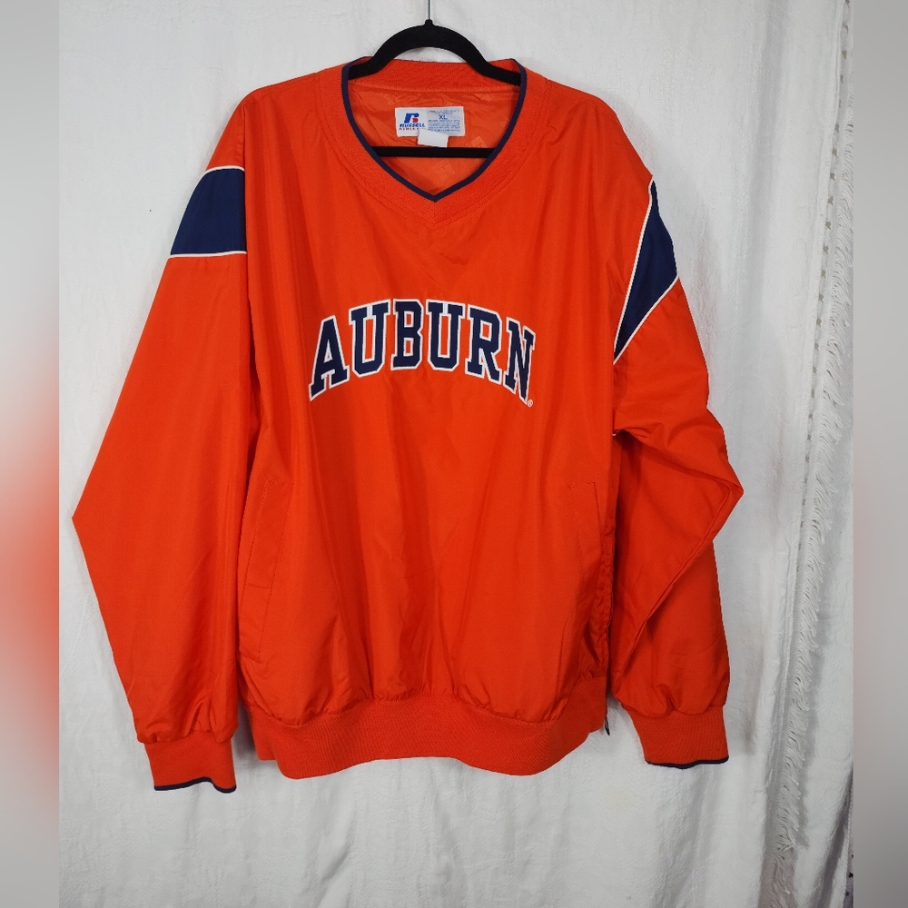 Pullover Windbreaker - image 1